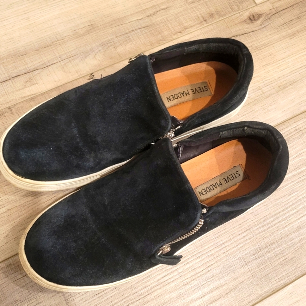 Steve Madden Glaammar Black Leather Sneakers with Zippers SIZE 7